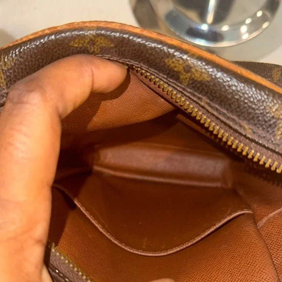 Authentic Louis Vuitton Brown Leather Amazon Bag + Certificate of Authenticity - Picture 9 of 12